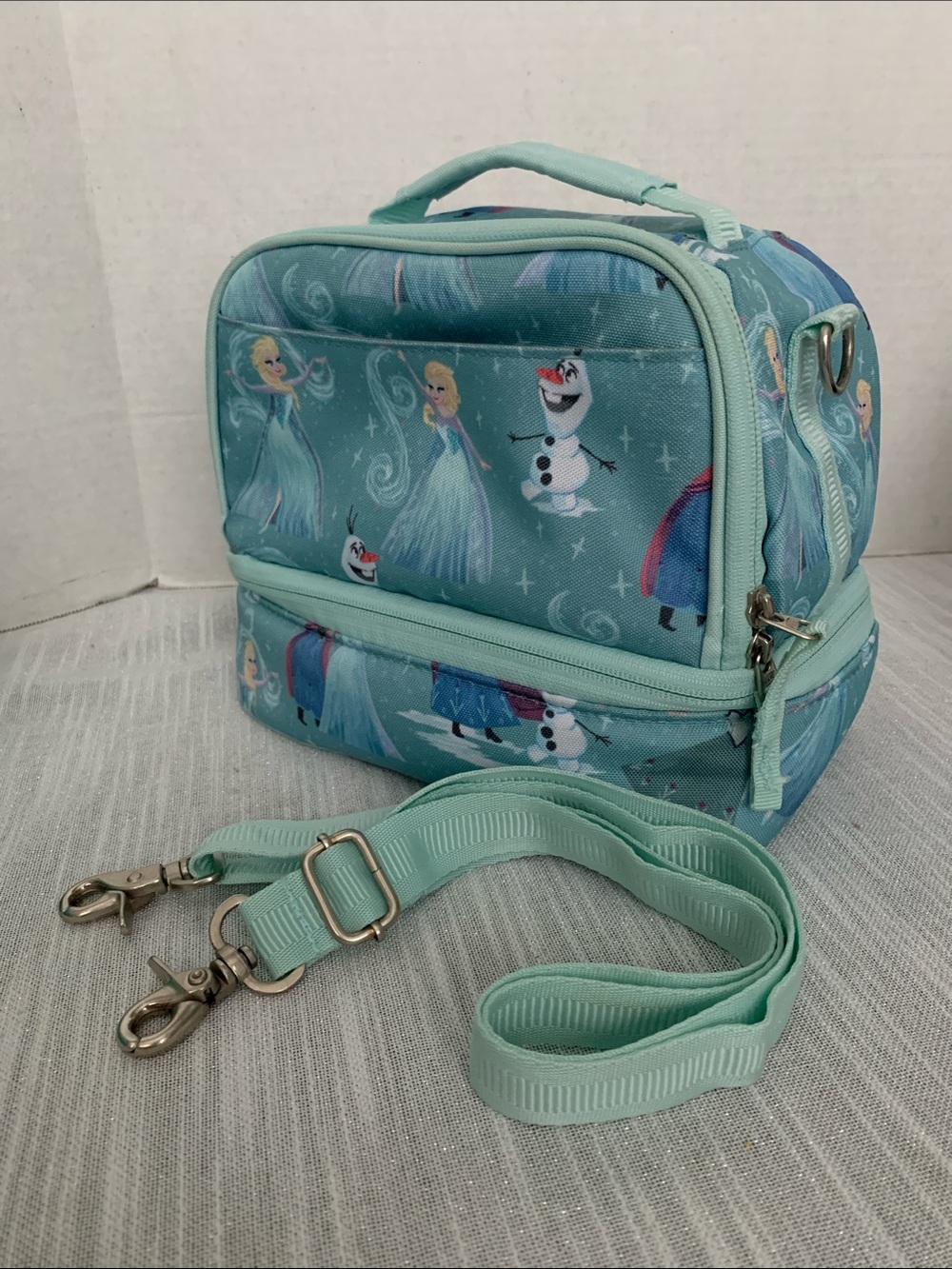 Pottery Barn Mackenzie Aqua Disney Frozen large Lunchbox